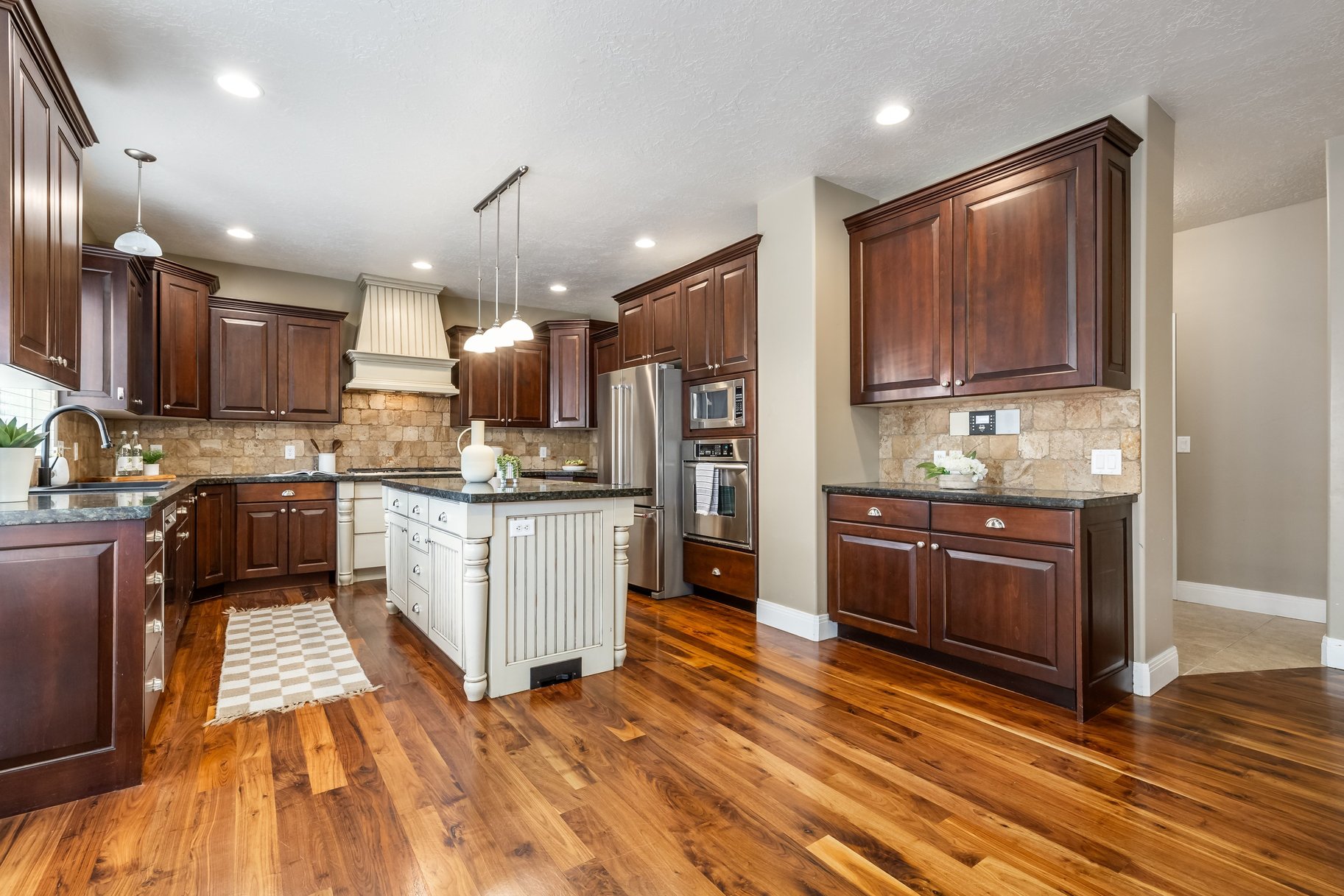  Upscale Two Story North of Salt Lake City - 物件實景