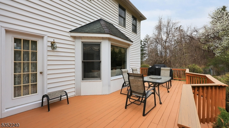 Bridgewater Twp., New Jersey, 07920, United States, 5 Bedrooms Bedrooms, ,4 BathroomsBathrooms,Residential,For Sale,1784085