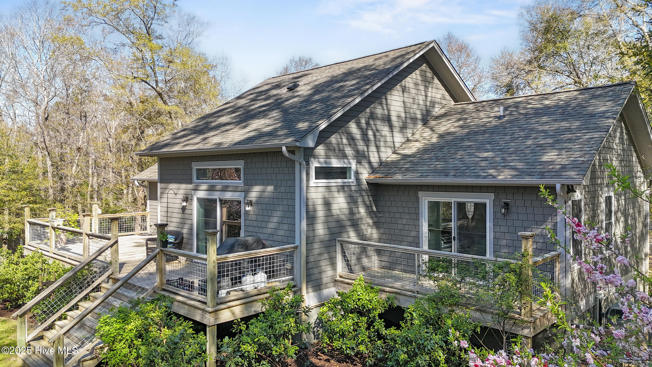 Wilmington, North Carolina, 28411, United States, 3 Bedrooms Bedrooms, ,3 BathroomsBathrooms,Residential,For Sale,1877023