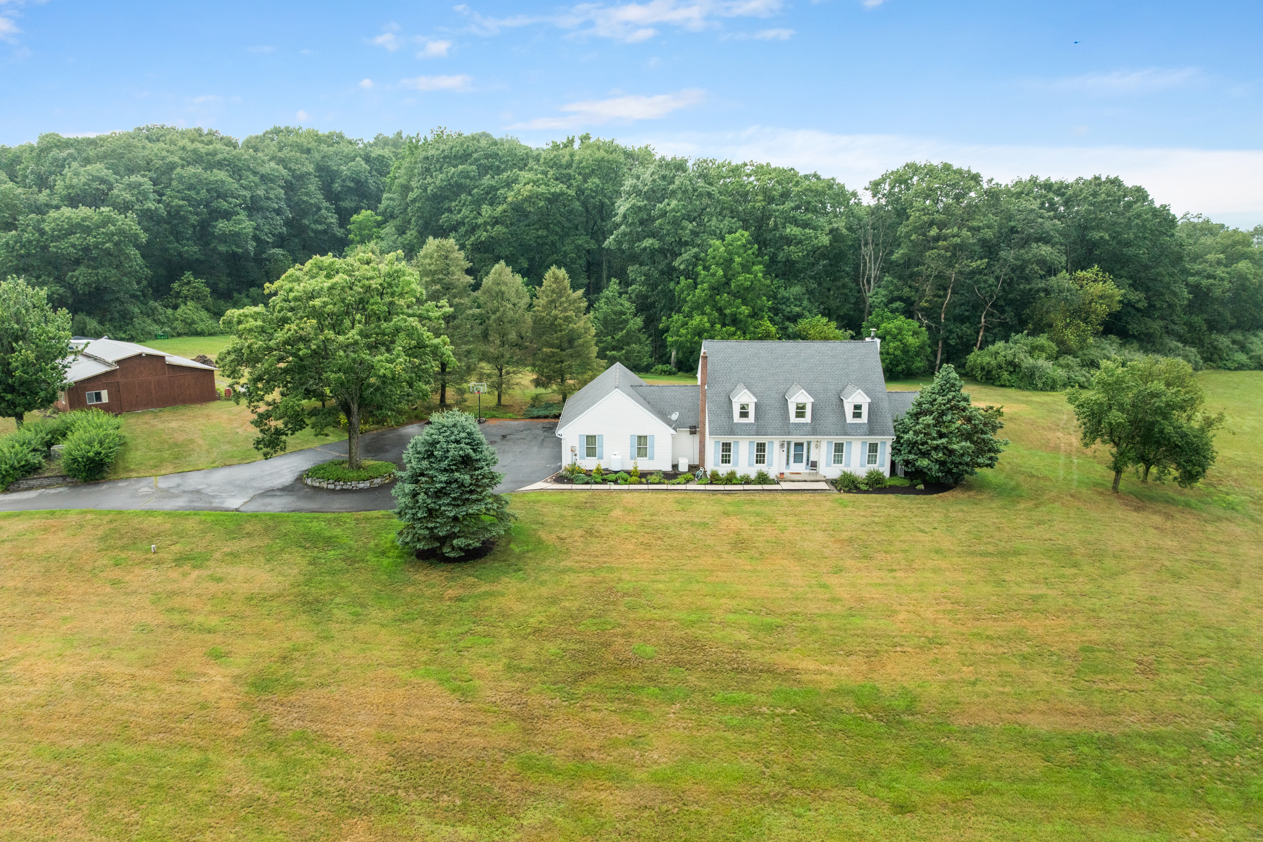 New Tripoli, Pennsylvania, 18066-2432, United States, 3 Bedrooms Bedrooms, ,3 BathroomsBathrooms,Residential,For Sale,1945015