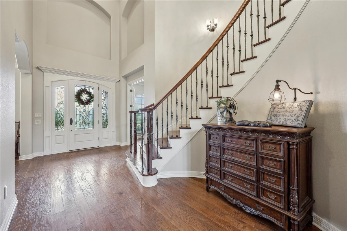 Lumberton, Texas, 77657, United States, 5 Bedrooms Bedrooms, ,4 BathroomsBathrooms,Residential,For Sale,1941970