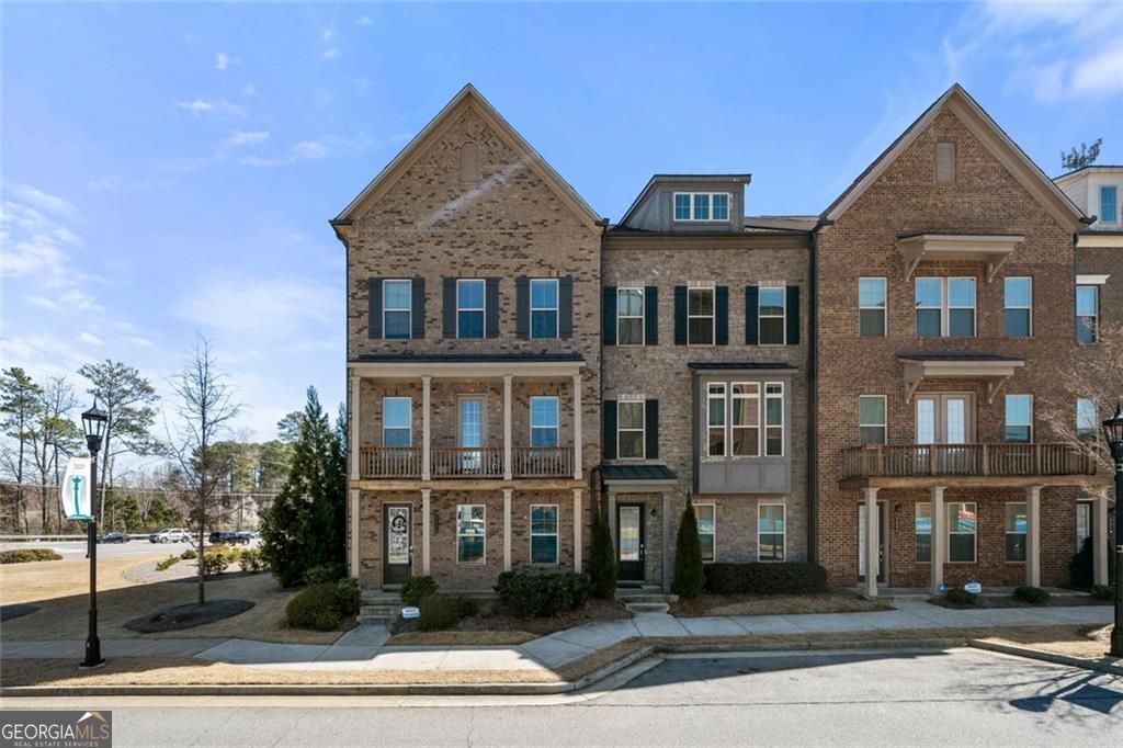 Peachtree Corners, Georgia, 30092, United States, 3 Bedrooms Bedrooms, ,4 BathroomsBathrooms,Residential,For Sale,1859102