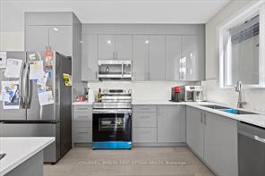 Ottawa, Ontario, K1T 4C1, CA, 6 Bedrooms Bedrooms, ,5 BathroomsBathrooms,Residential,For Sale,1941610