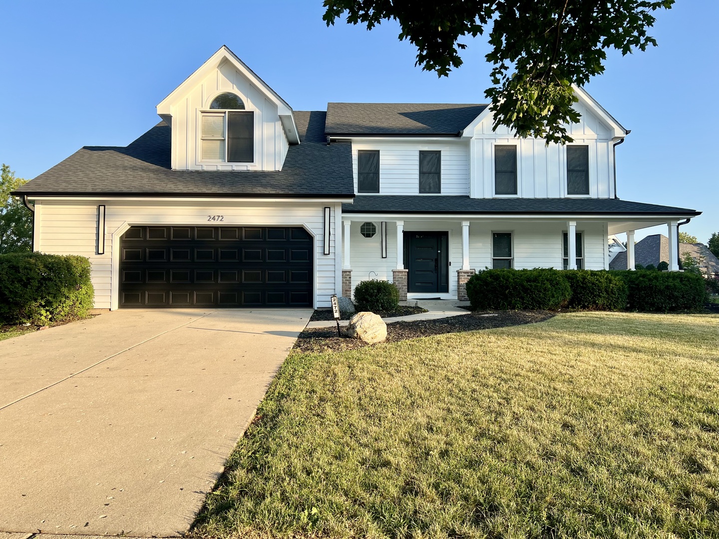 Aurora, Illinois, 60506, United States, 5 Bedrooms Bedrooms, ,5 BathroomsBathrooms,Residential,For Sale,1891548