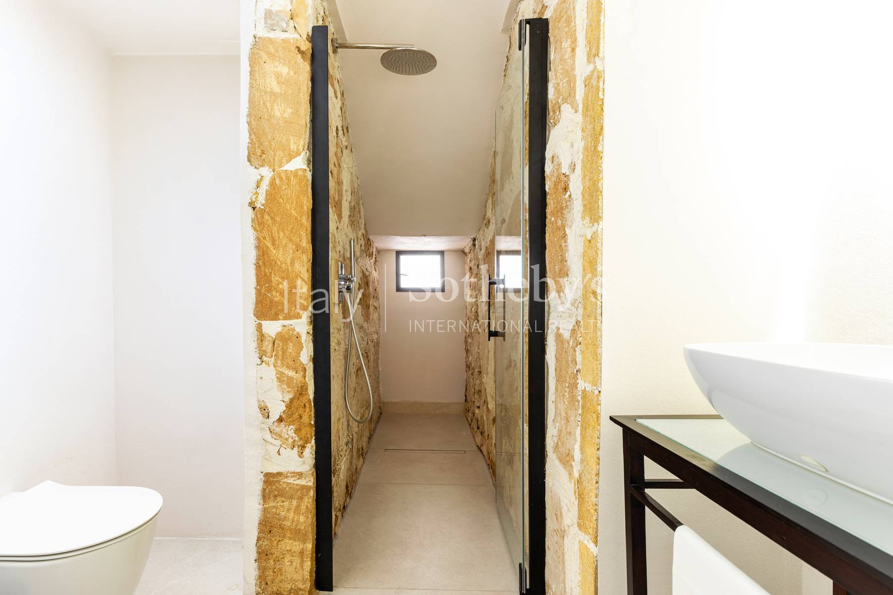 An elegant detached house with a terrace in the heart of Noto - 物件實景