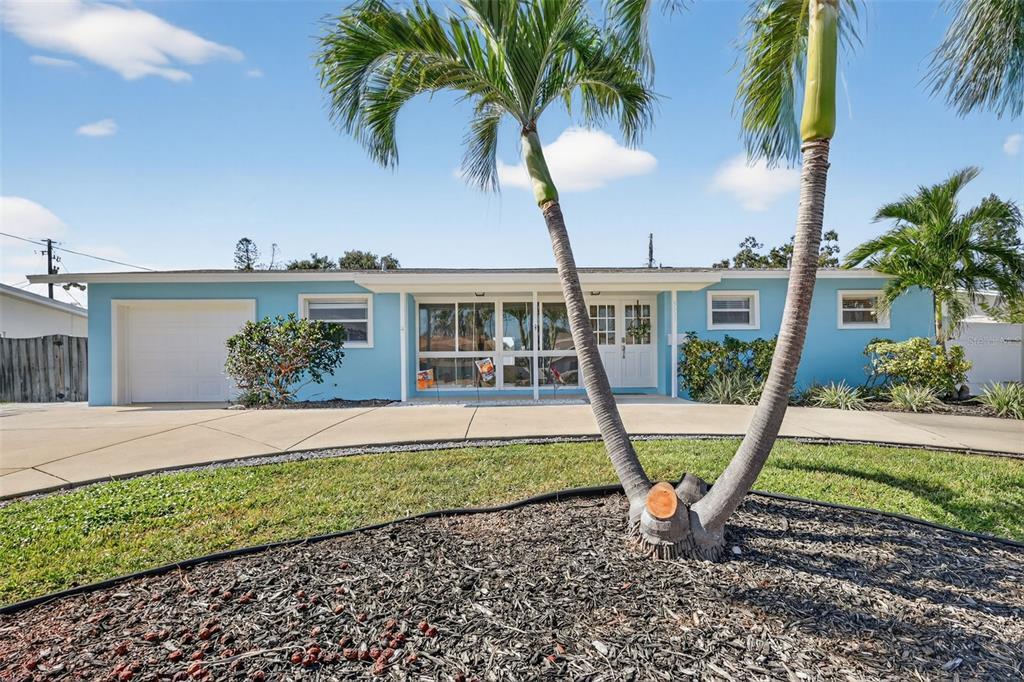 St Petersburg, Florida, 33711, United States, 3 Bedrooms Bedrooms, ,2 BathroomsBathrooms,Residential,For Sale,1989054