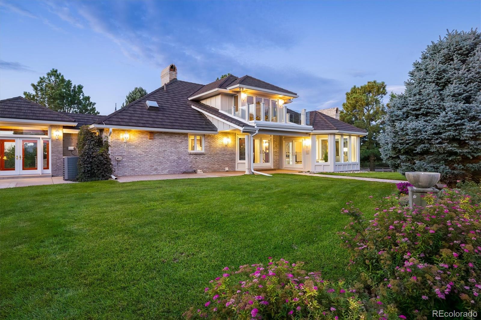 Centennial, Colorado, 80016, United States, 6 Bedrooms Bedrooms, ,4 BathroomsBathrooms,Residential,For Sale,1940890