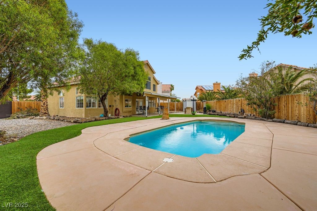 North Las Vegas, Nevada, 89031, United States, 4 Bedrooms Bedrooms, ,3 BathroomsBathrooms,Residential,For Sale,1941055