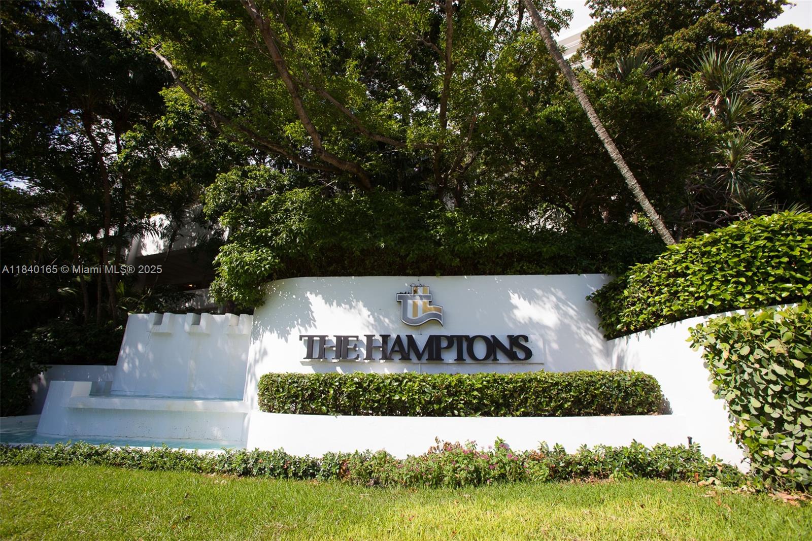 Aventura, Florida, 33180, United States, 2 Bedrooms Bedrooms, ,2 BathroomsBathrooms,Residential,For Sale,1897536