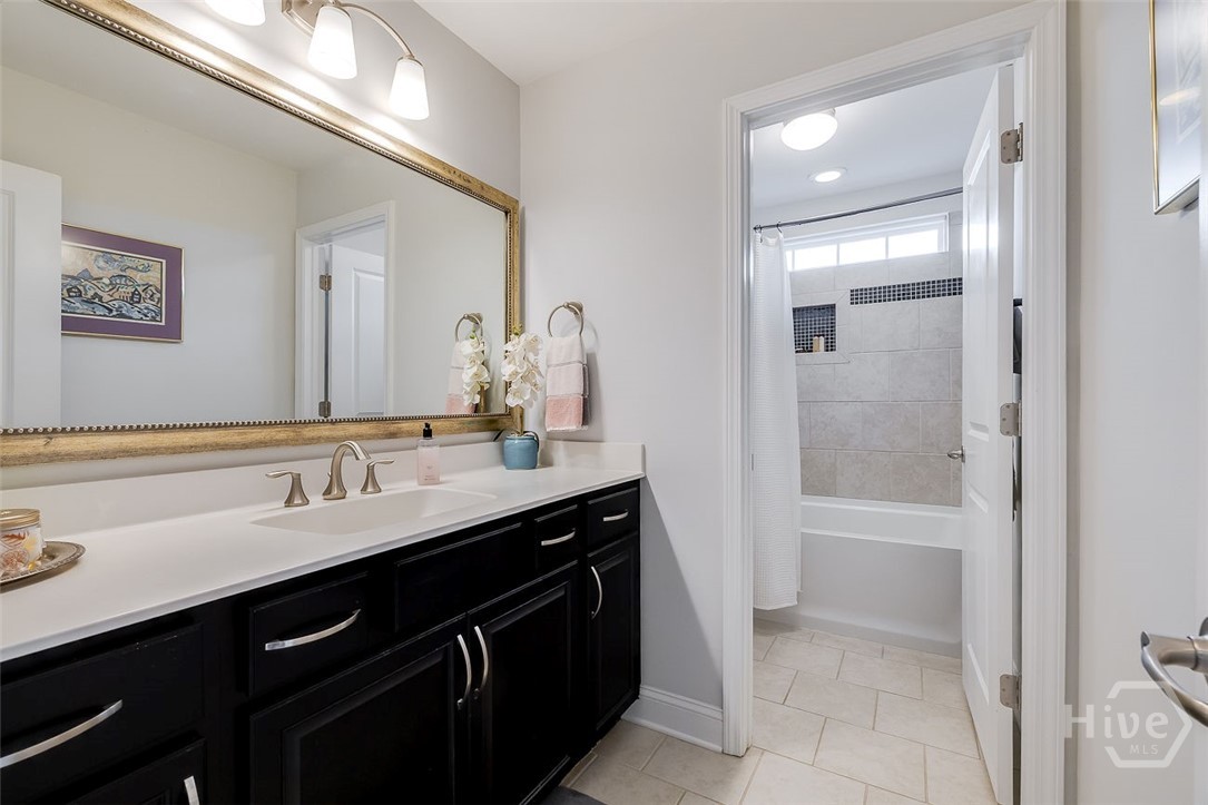 Savannah, Georgia, 31407, United States, 5 Bedrooms Bedrooms, ,4 BathroomsBathrooms,Residential,For Sale,1912265