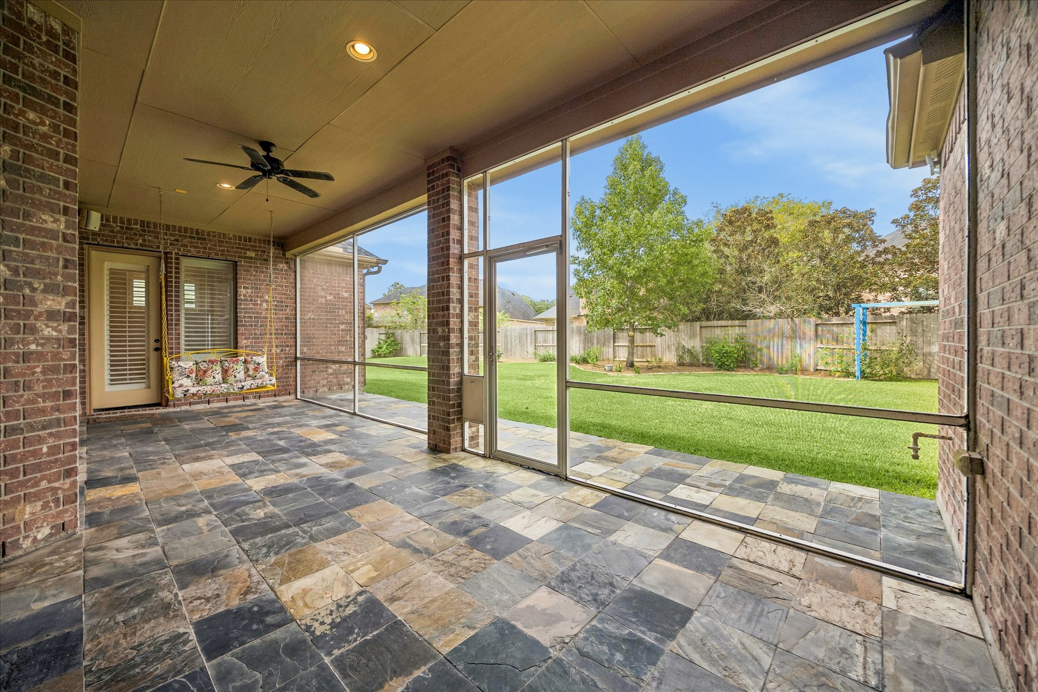  4506 Beacon View Court - 物件實景