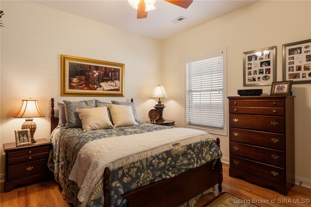 Jeffersonville, Indiana, 47130, United States, 3 Bedrooms Bedrooms, ,2 BathroomsBathrooms,Residential,For Sale,1752485