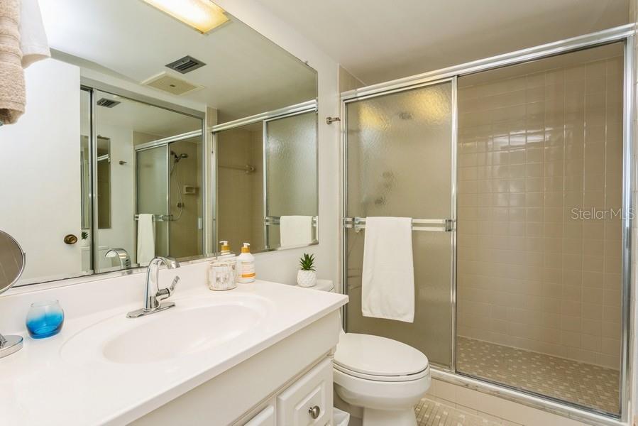 Redington Shores, Florida, 33708, United States, 2 Bedrooms Bedrooms, ,2 BathroomsBathrooms,Residential,For Sale,1838596