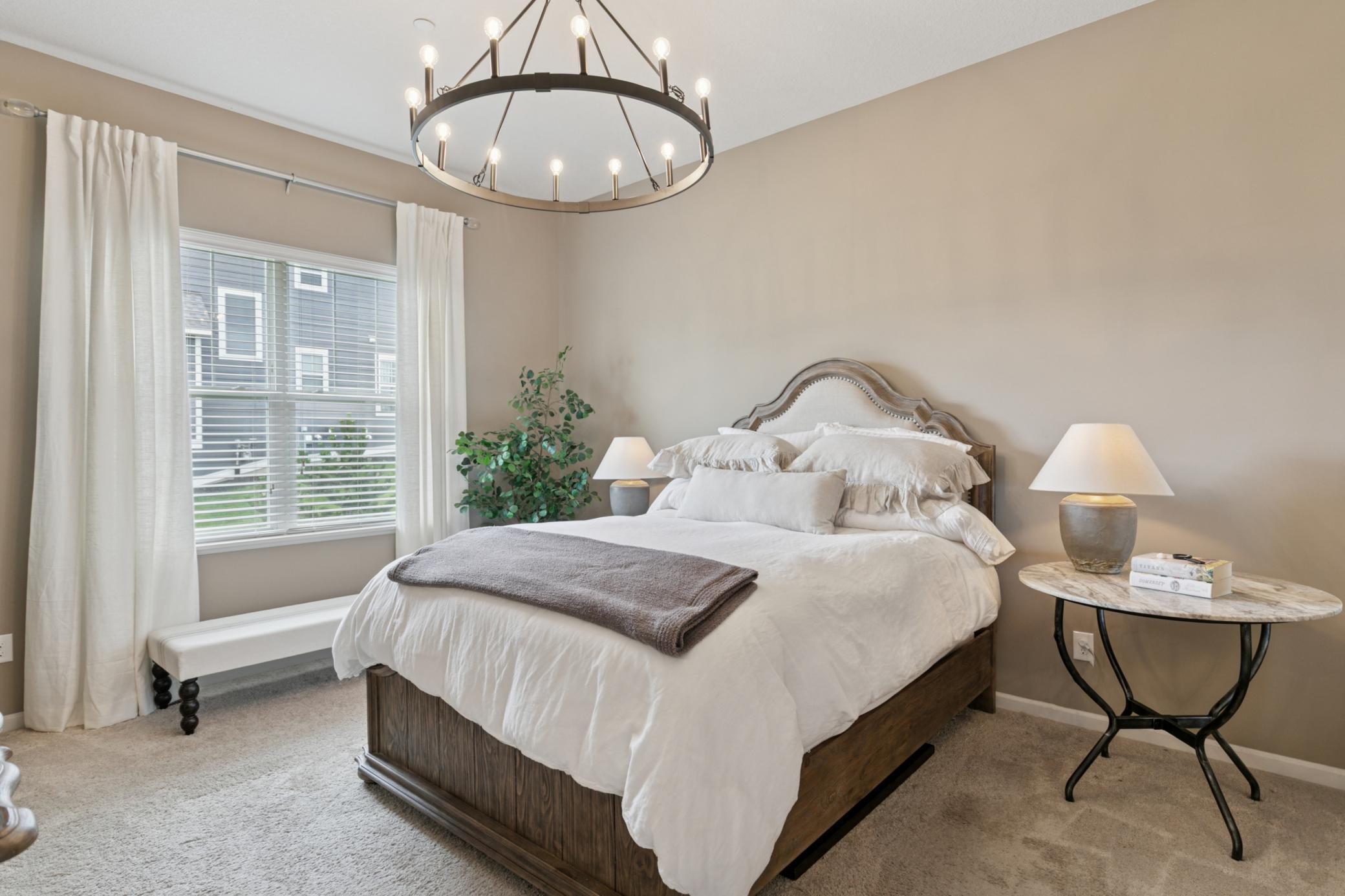 Lakeville, Minnesota, 55044, United States, 3 Bedrooms Bedrooms, ,2 BathroomsBathrooms,Residential,For Sale,1971412