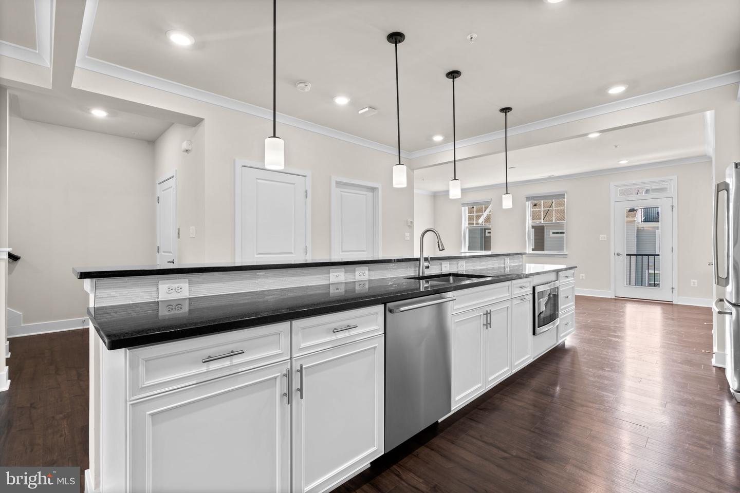 Elkridge, Maryland, 21075, United States, 3 Bedrooms Bedrooms, ,3 BathroomsBathrooms,Residential,For Sale,1939150