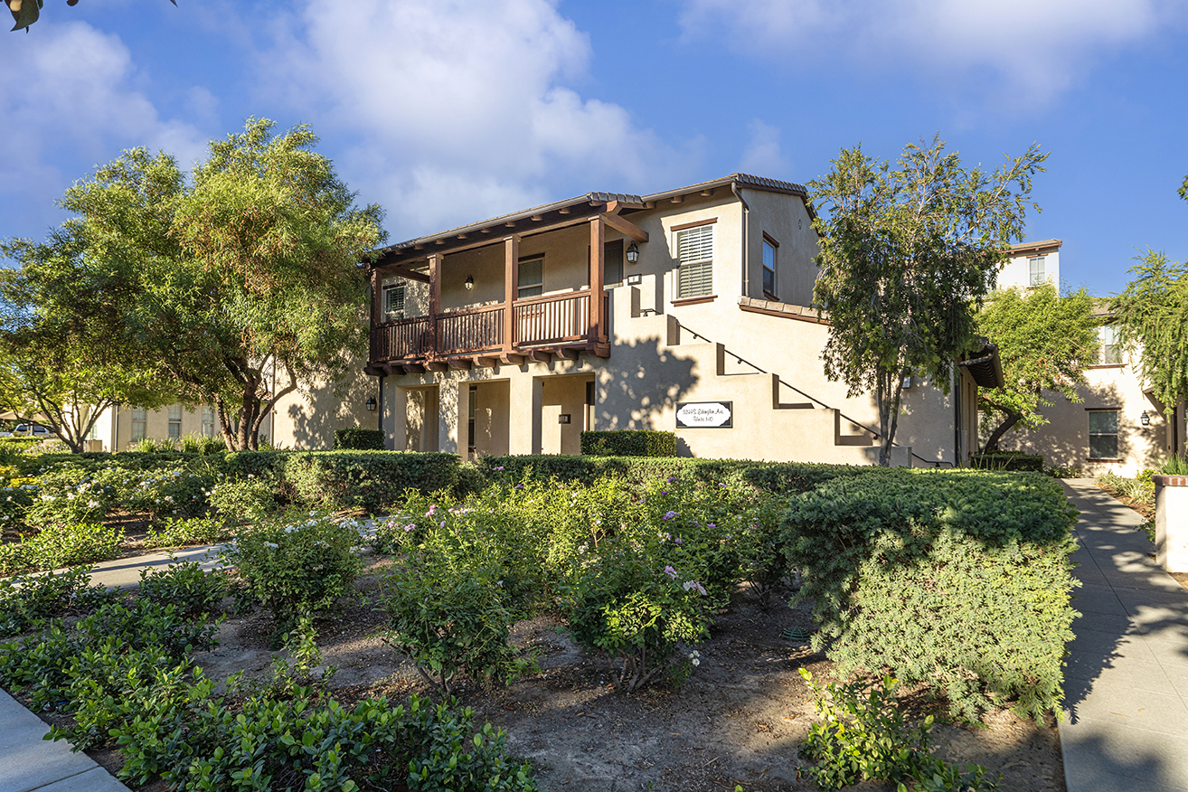 Ontario, California, 91761, United States, 2 Bedrooms Bedrooms, ,2 BathroomsBathrooms,Residential,For Sale,1928466