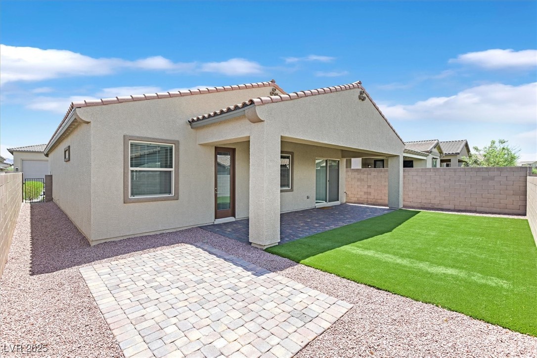 Henderson, Nevada, 89011, United States, 3 Bedrooms Bedrooms, ,1 BathroomBathrooms,Residential,For Sale,1954663