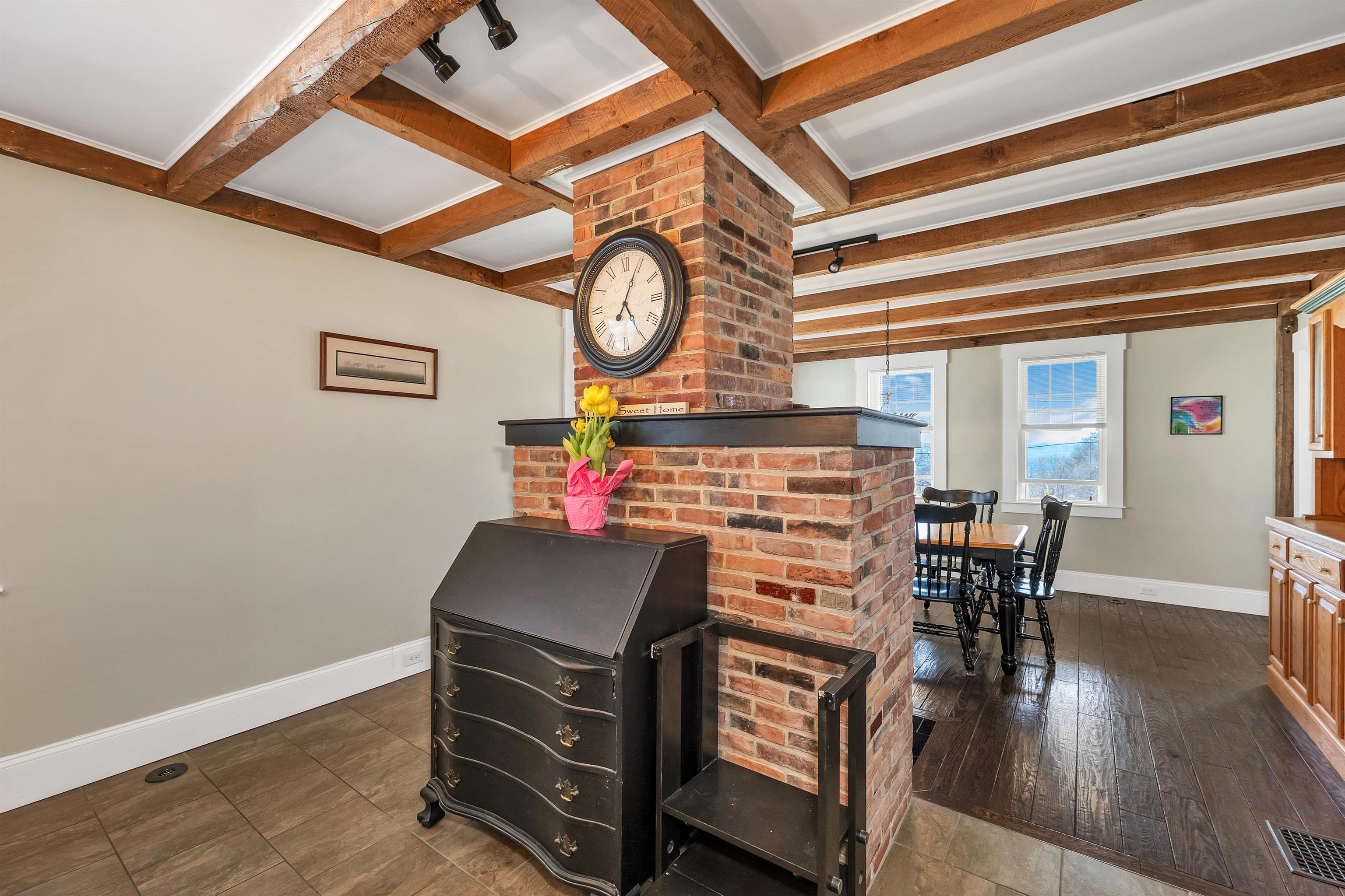 Meredith, New Hampshire, 03253, United States, 3 Bedrooms Bedrooms, ,2 BathroomsBathrooms,Residential,For Sale,1793827