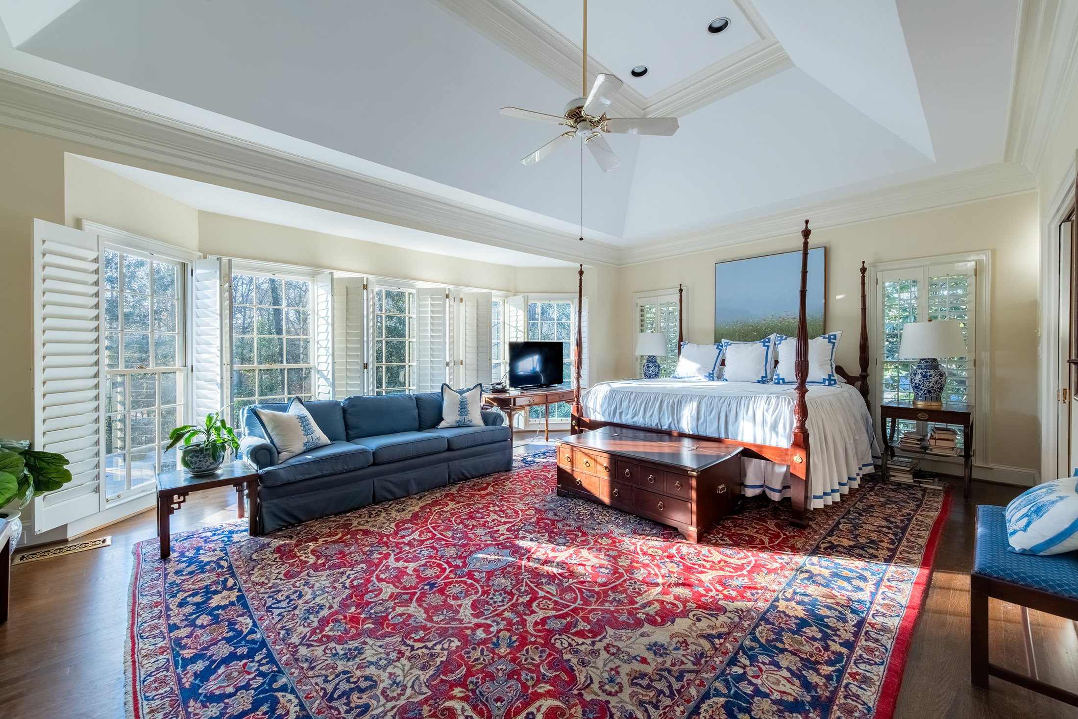  Elegant Traditional Home in Buckhead