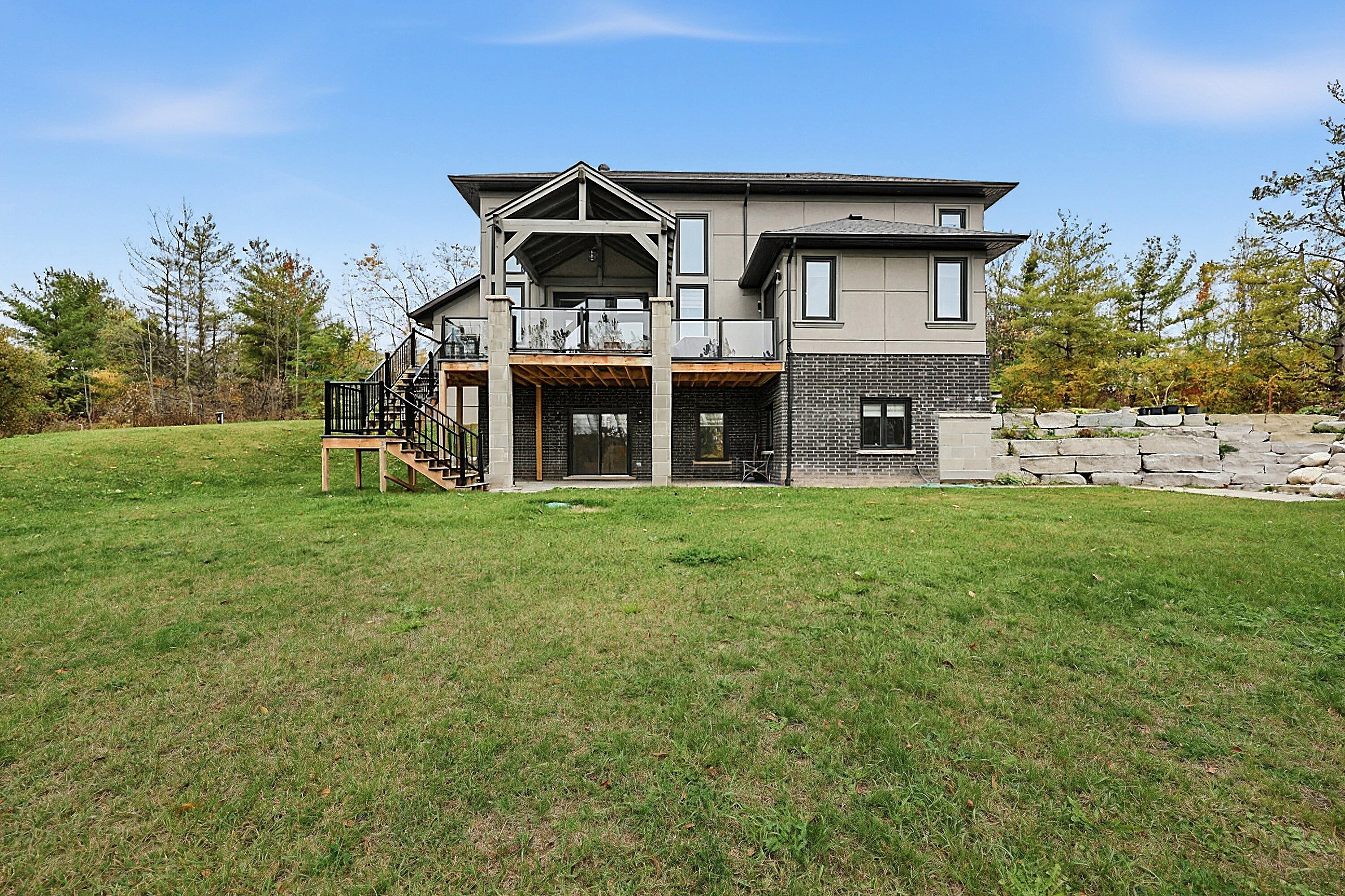  Custom-Built Country Estate - 物件實景