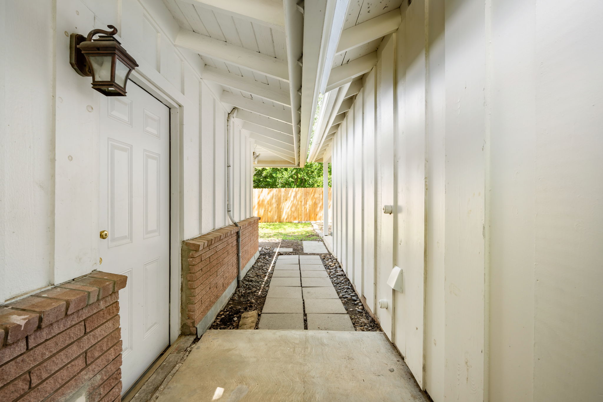  Refined Mid-Century Modern with Casita in Alamo Heights ISD - 物件實景