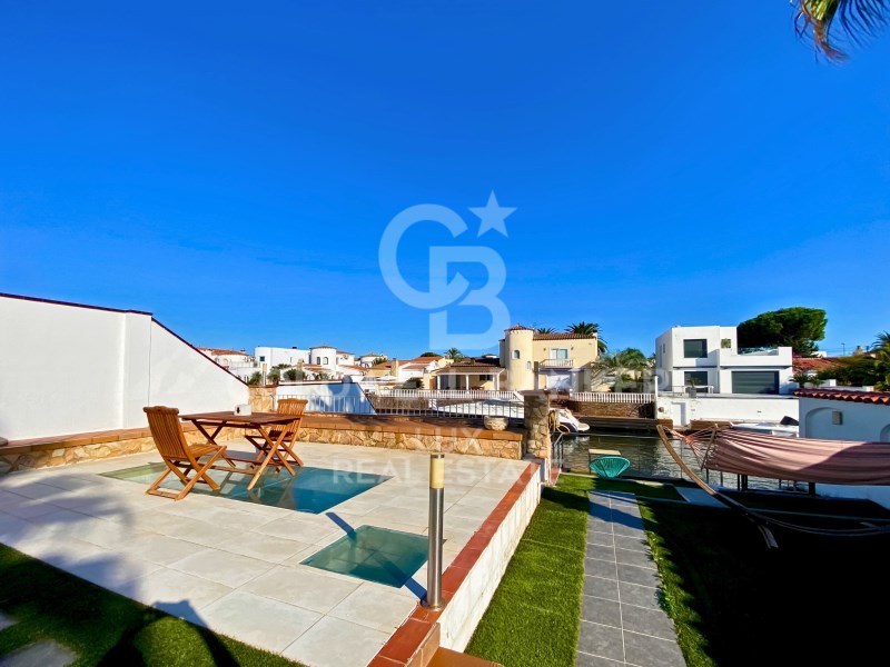Girona, Empuriabrava, Tordera - Fluvi? - Llobregat, Empuriabrava, Catalonia, ES, 4 Bedrooms Bedrooms, ,4 BathroomsBathrooms,Residential,For Sale,Girona, Empuriabrava, Tordera - Fluvi? - Llobregat,1614036