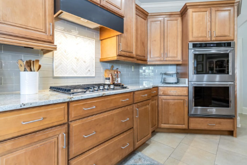 London, Kentucky, 40741, United States, 6 Bedrooms Bedrooms, ,4 BathroomsBathrooms,Residential,For Sale,2009053