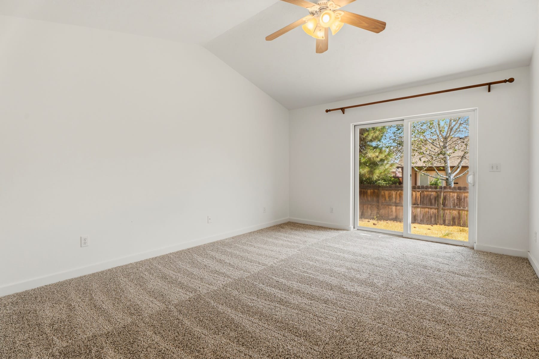 1950 SW 36th Street Redmond, OR 97756 - 物件實景