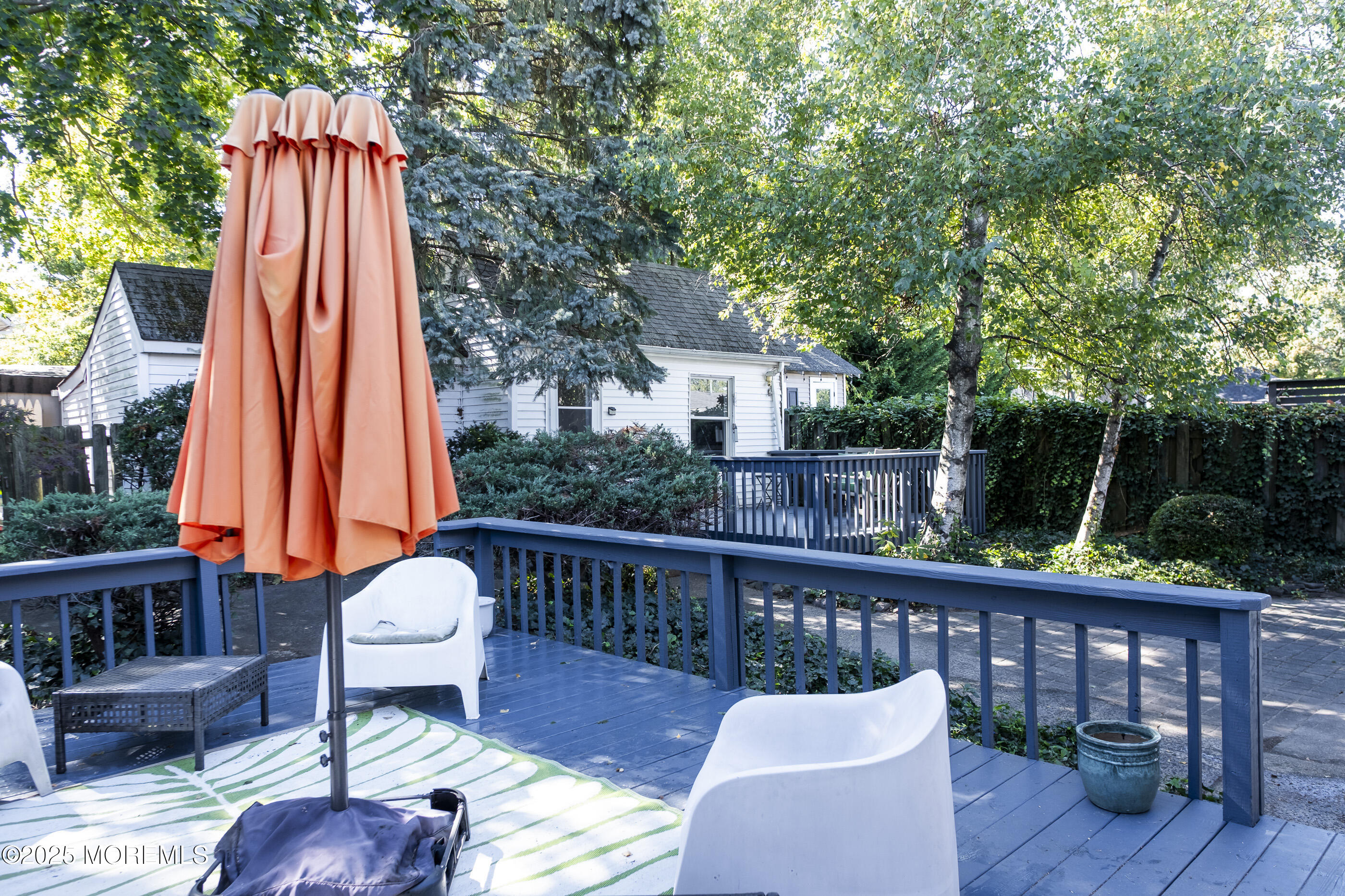 Leonardo, New Jersey, 07737, United States, 4 Bedrooms Bedrooms, ,3 BathroomsBathrooms,Residential,For Sale,1989142