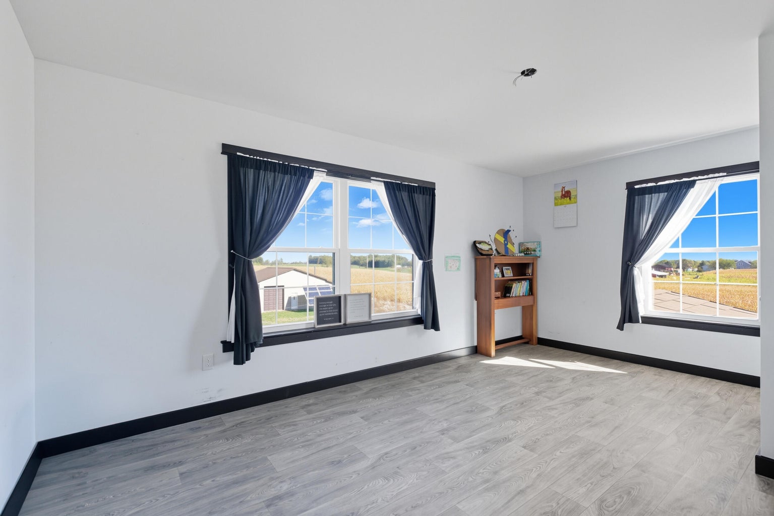 Nashville, Michigan, 49073, United States, 8 Bedrooms Bedrooms, ,3 BathroomsBathrooms,Residential,For Sale,1983541