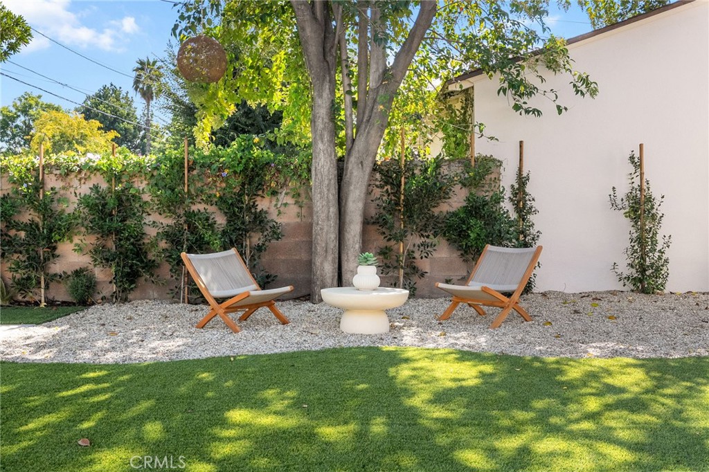 Valley Village, California, 91607, United States, 3 Bedrooms Bedrooms, ,3 BathroomsBathrooms,Residential,For Sale,2002294