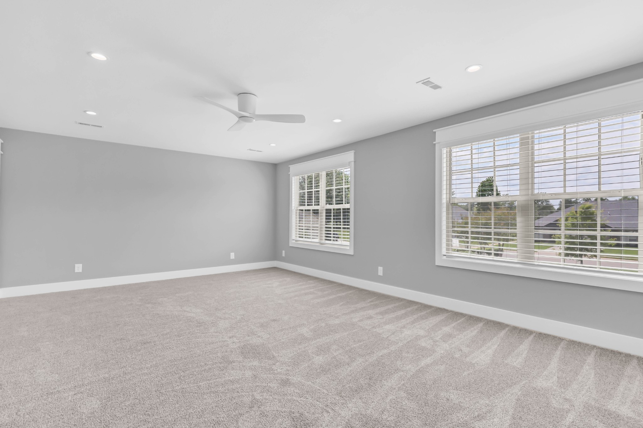 Clarksville, Tennessee, 37043, United States, 3 Bedrooms Bedrooms, ,3 BathroomsBathrooms,Residential,For Sale,2048217