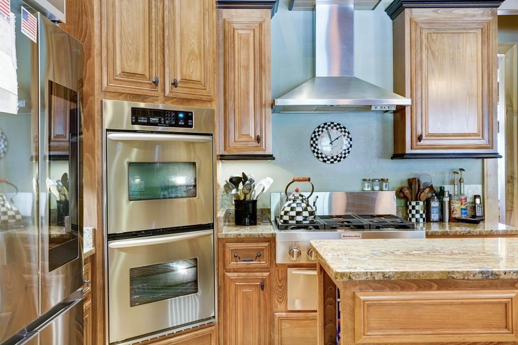 Hayesville, North Carolina, 28904, United States, 4 Bedrooms Bedrooms, ,4 BathroomsBathrooms,Residential,For Sale,1879650
