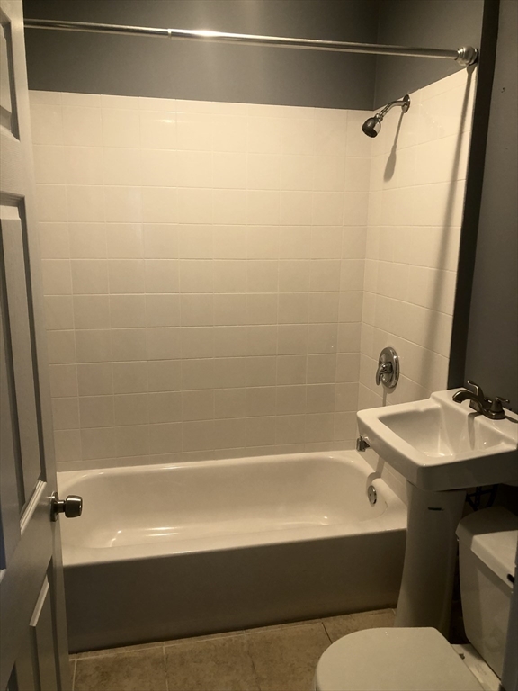 Lynn, Massachusetts, 01905, United States, 4 Bedrooms Bedrooms, ,2 BathroomsBathrooms,Residential,For Sale,1881664