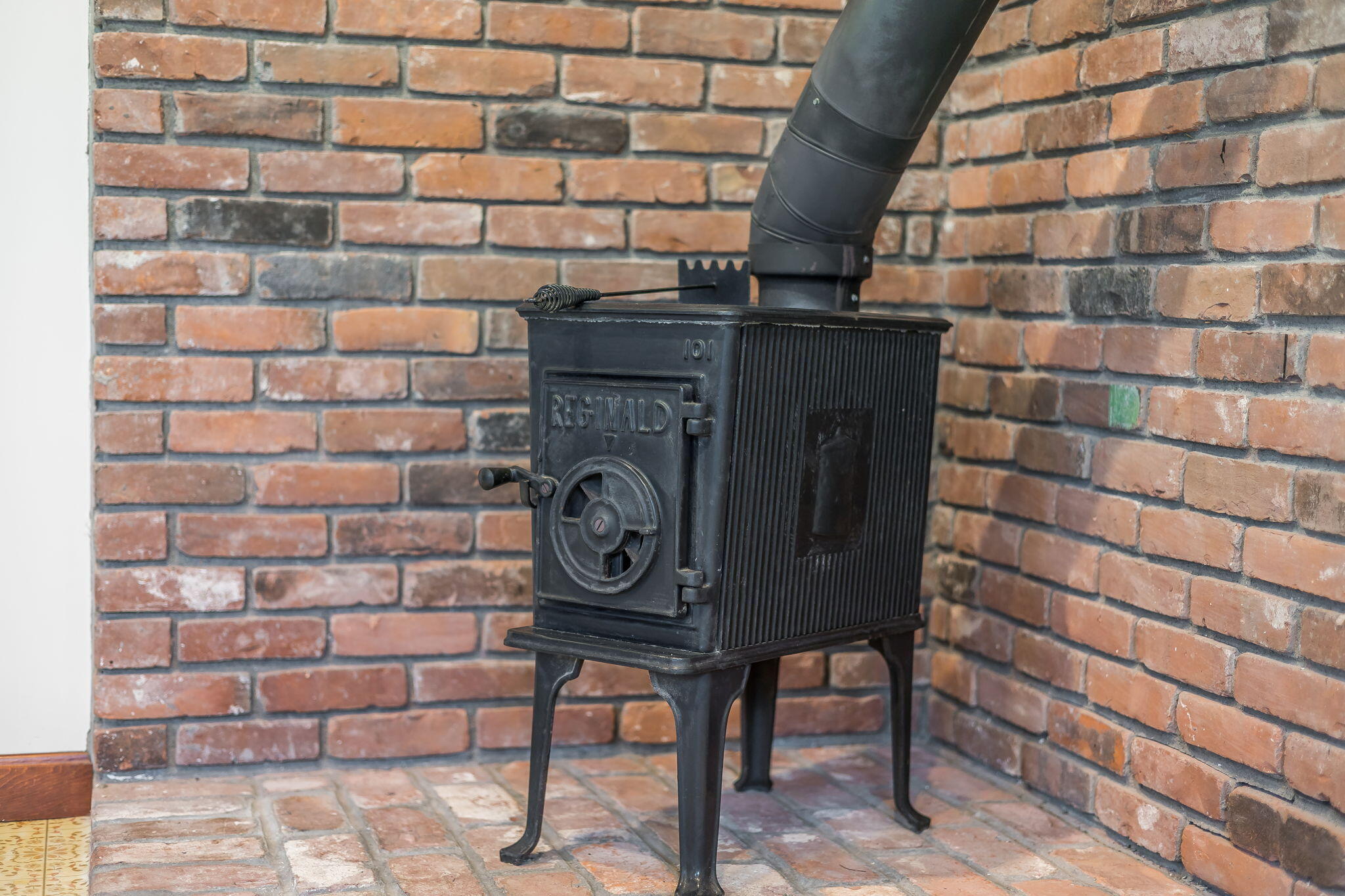  4 Earl Road - 物件實景