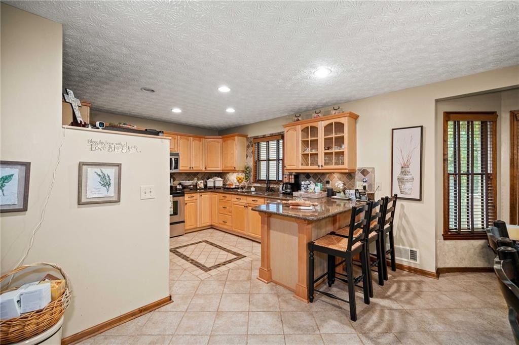Jasper, Georgia, 30143, United States, 3 Bedrooms Bedrooms, ,2 BathroomsBathrooms,Residential,For Sale,1860851
