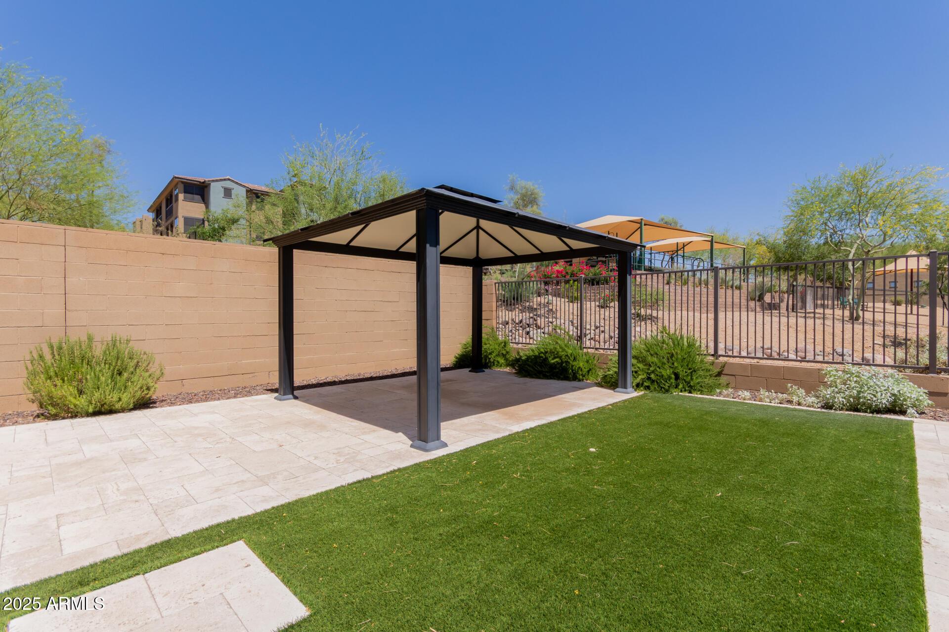 Phoenix, Arizona, 85085, United States, 4 Bedrooms Bedrooms, ,3 BathroomsBathrooms,Residential,For Sale,1937204