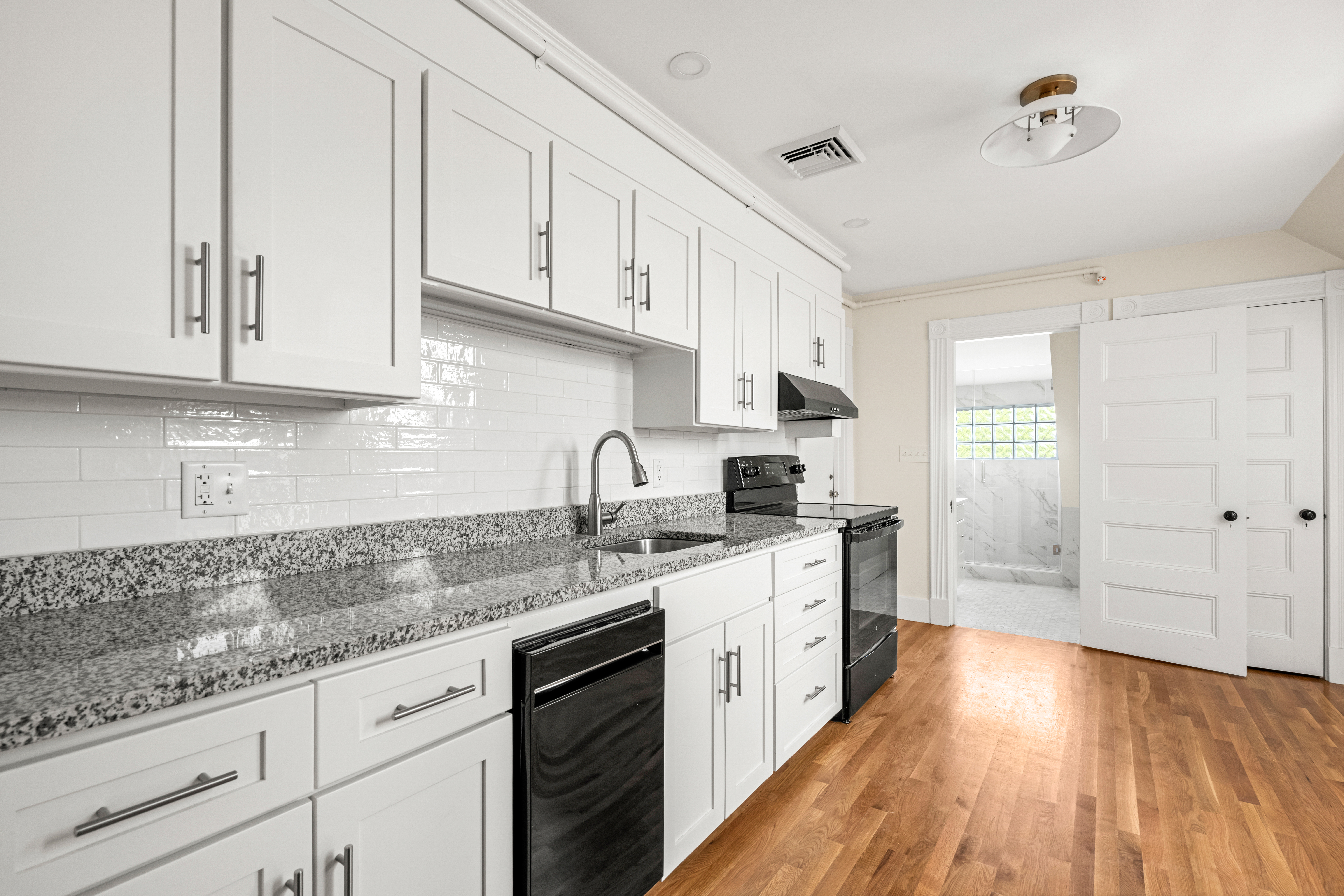 16 Loring Avenue, Salem, MA, 01970 - 物件實景