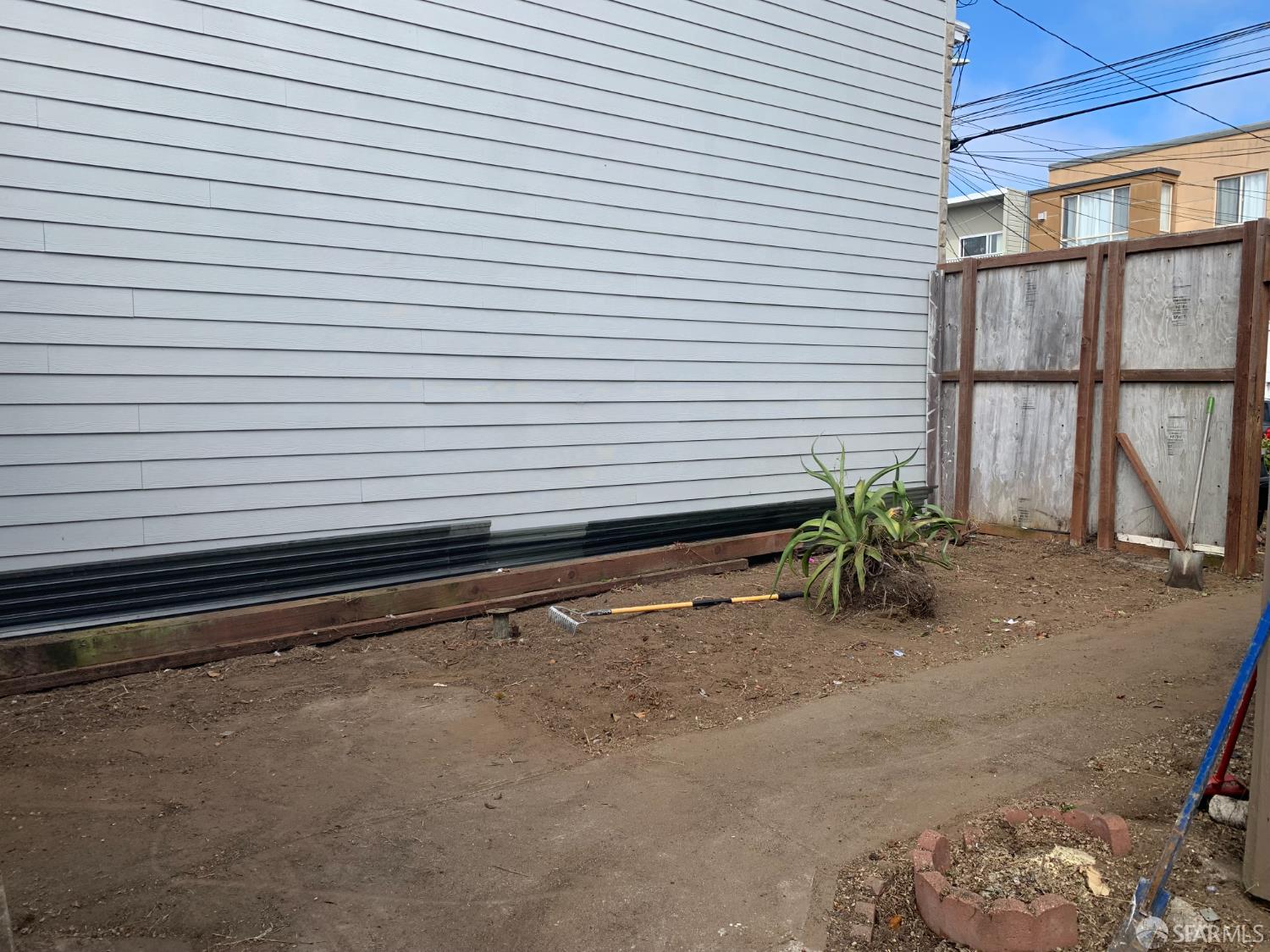 San Francisco, California, 94112, United States, 1 Bedroom Bedrooms, ,1 BathroomBathrooms,Residential,For Sale,1924913
