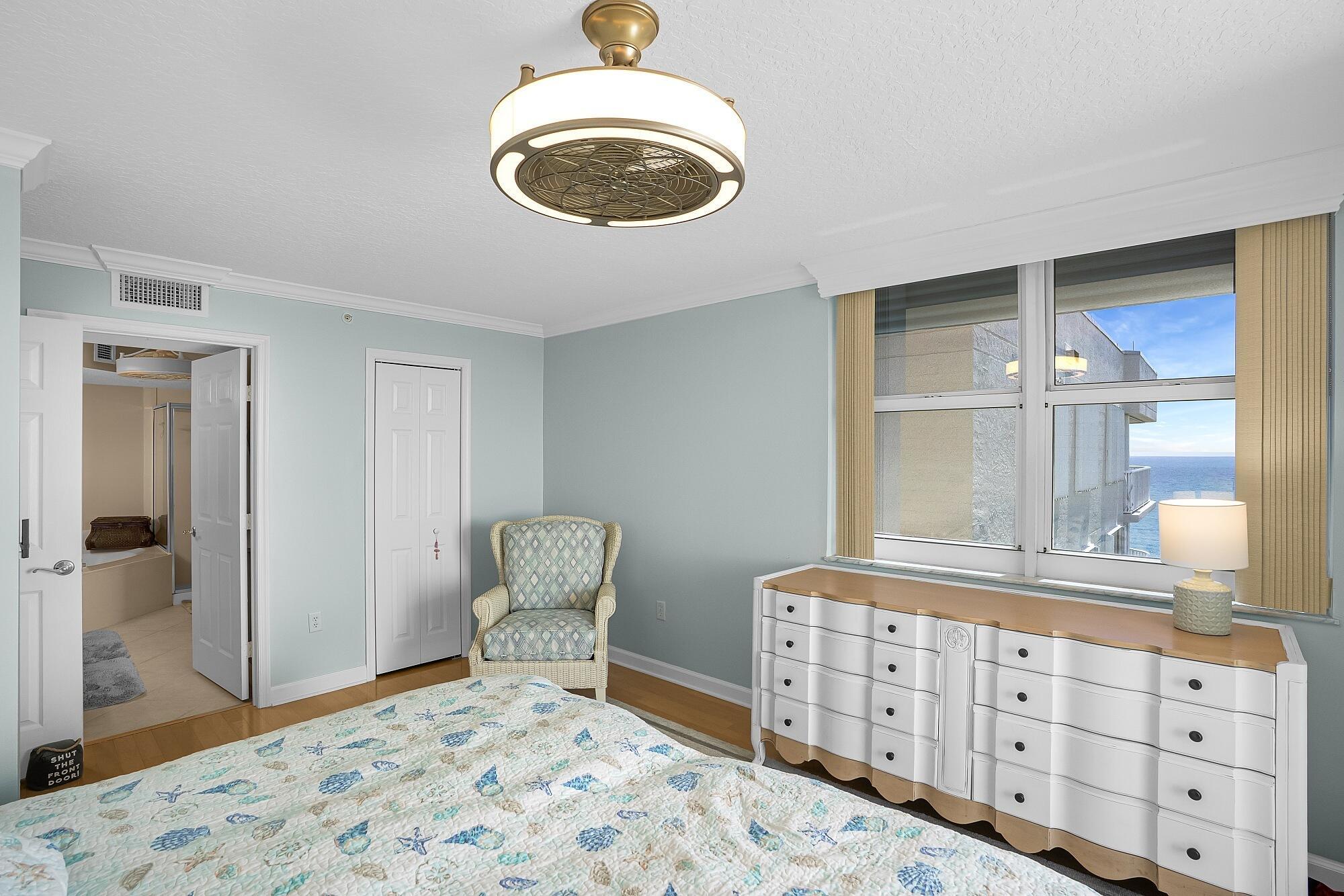 Hutchinson Island, Florida, 34949, United States, 3 Bedrooms Bedrooms, ,2 BathroomsBathrooms,Residential,For Sale,1959425