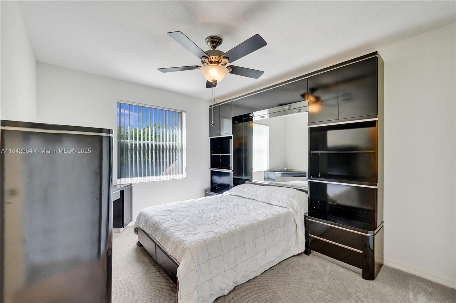 Weston, Florida, 33326, United States, 5 Bedrooms Bedrooms, ,4 BathroomsBathrooms,Residential,For Sale,1987523