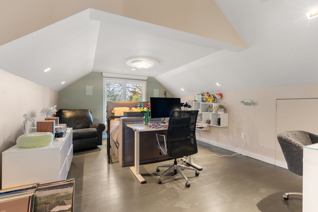 Brookline, Massachusetts, 02467, United States, 5 Bedrooms Bedrooms, ,6 BathroomsBathrooms,Residential,For Sale,1686608
