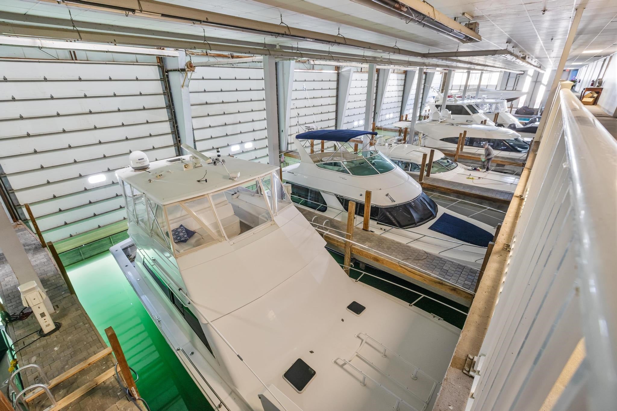 Harrison Twp, Michigan, 48045, United States, 2 Bedrooms Bedrooms, ,3 BathroomsBathrooms,Residential,For Sale,1979598