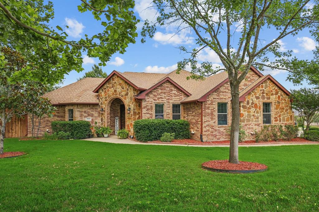 Midlothian, Texas, 76065, United States, 3 Bedrooms Bedrooms, ,3 BathroomsBathrooms,Residential,For Sale,1887438