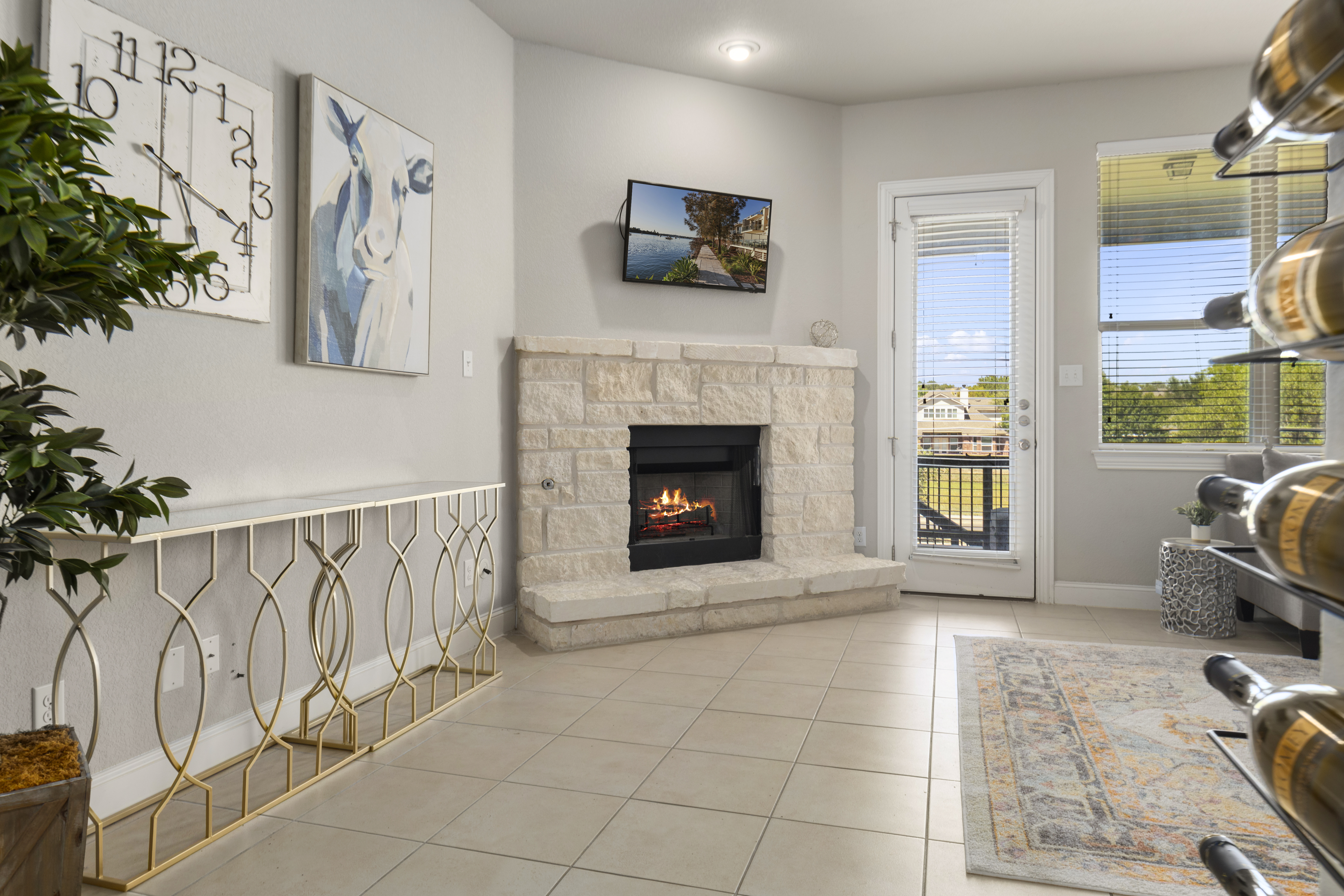  Flexible Living + Game Room in Desirable Northside ISD - 物件實景