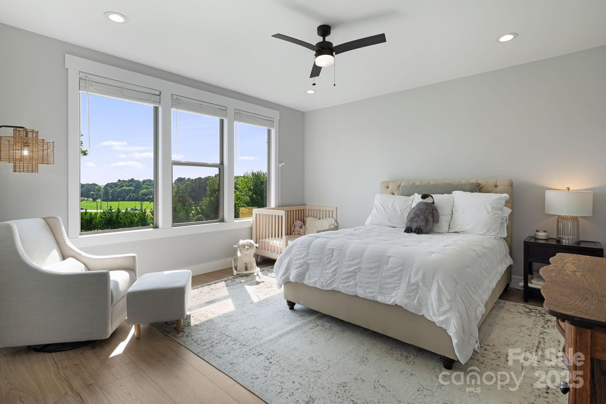 Mills River, North Carolina, 28759, United States, 3 Bedrooms Bedrooms, ,3 BathroomsBathrooms,Residential,For Sale,1992072