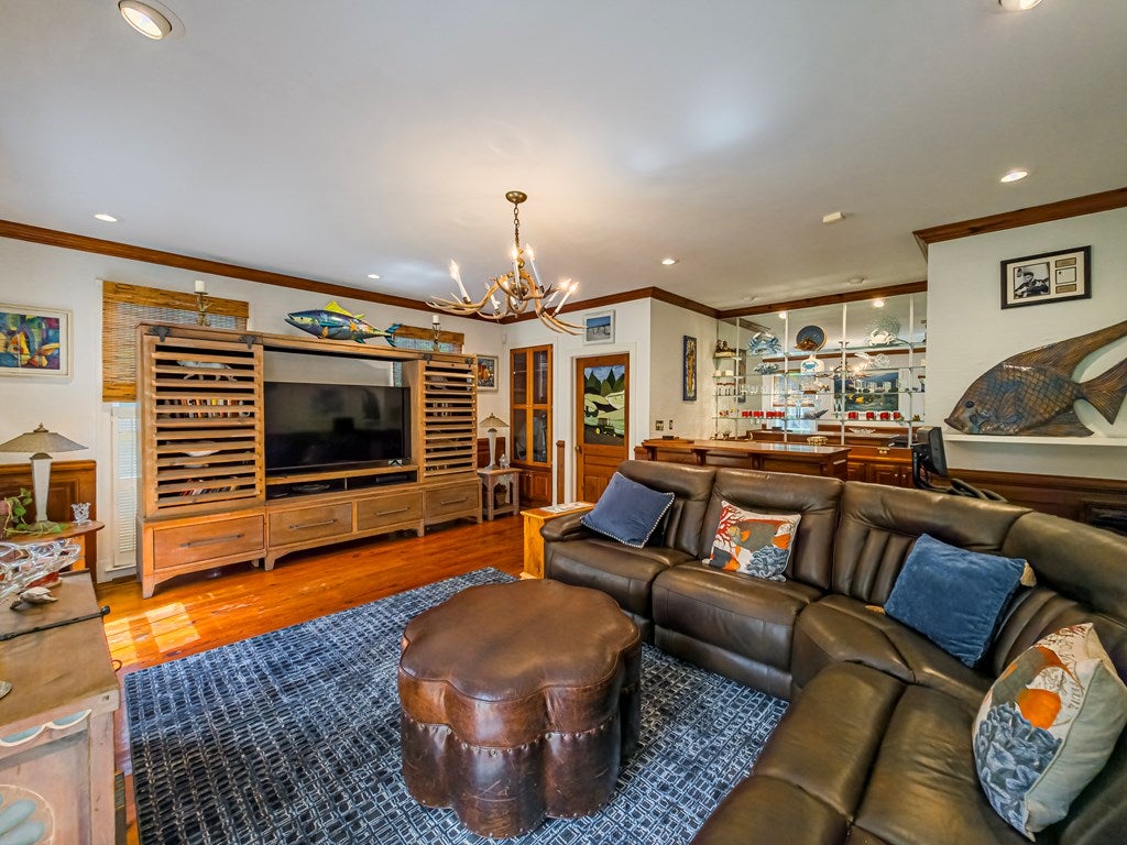 Leslie, Georgia, 31764, United States, 5 Bedrooms Bedrooms, ,4 BathroomsBathrooms,Residential,For Sale,1944897