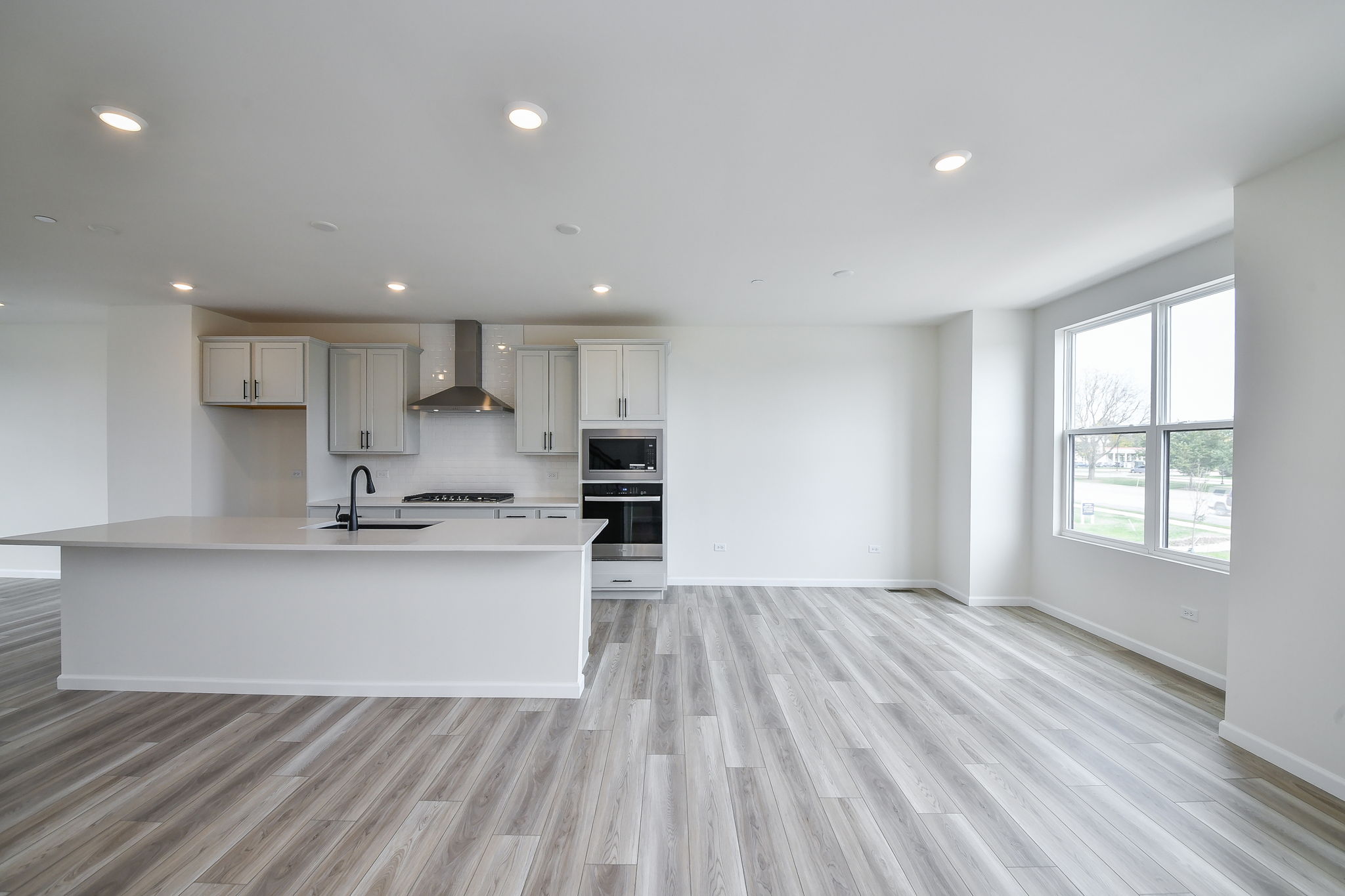  An Enclave of Only 65 New Construction Homes in the Heart of Naperville - 物件實景