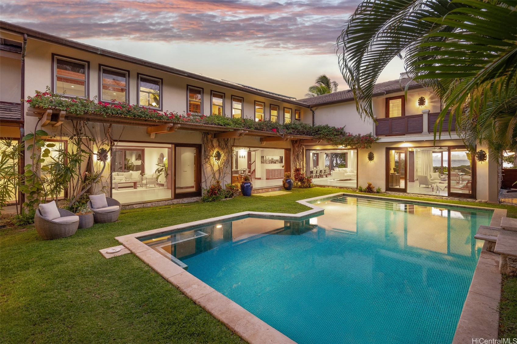 Kailua, Hawaii, 96734, United States, 5 Bedrooms Bedrooms, ,5 BathroomsBathrooms,Residential,For Sale,1948431