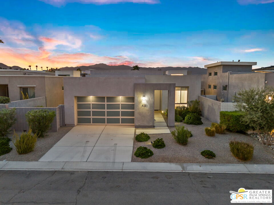 Palm Springs, California, 92262, United States, 3 Bedrooms Bedrooms, ,3 BathroomsBathrooms,Residential,For Sale,1927236